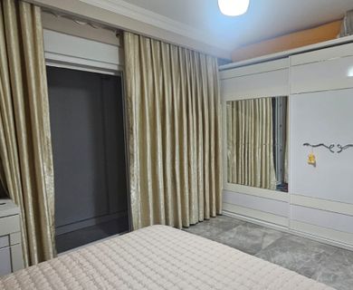 2. Schlafzimmer -2-