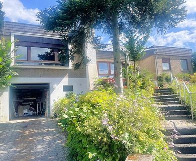 Haan-Ost  In ruhiger, stadtnaher Lage:  Freistehender Bungalow