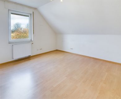 Schlafzimmer -1-