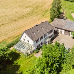 Idyllisches Anwesen für Pferde-/ Tierhaltung in Alleinlage auf 2,7 ha zu verkaufen