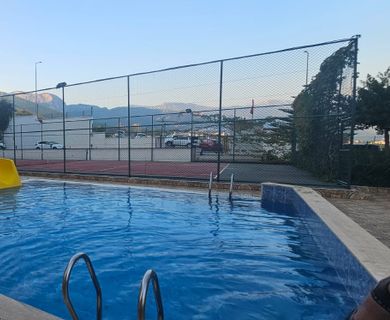 Pool -2-