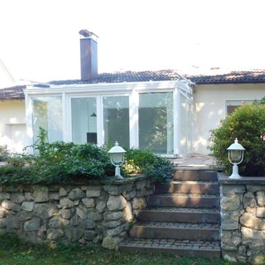 Keine Käuferprovision : Großzügiger Bungalow  – ruhig und uneinsehbar