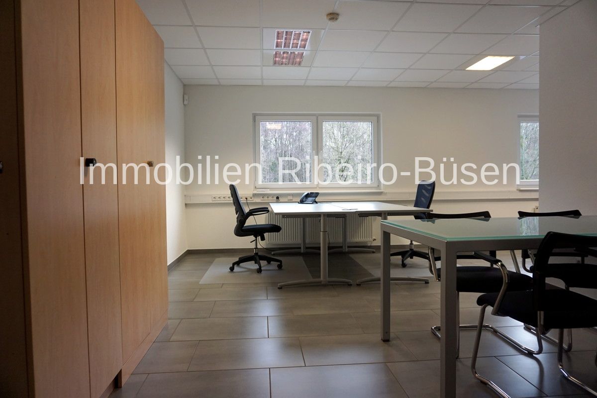Büro 4