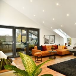 Außergewöhnliche Dachgeschoßwohnung Nähe Stadtzentrum