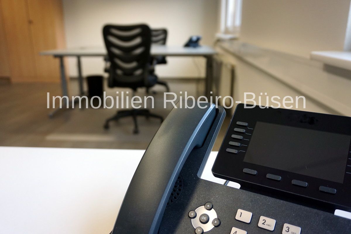 Büro 4
