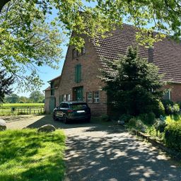 Resthof in malerischer Alleinlage auf 4,5 ha zu verkaufen