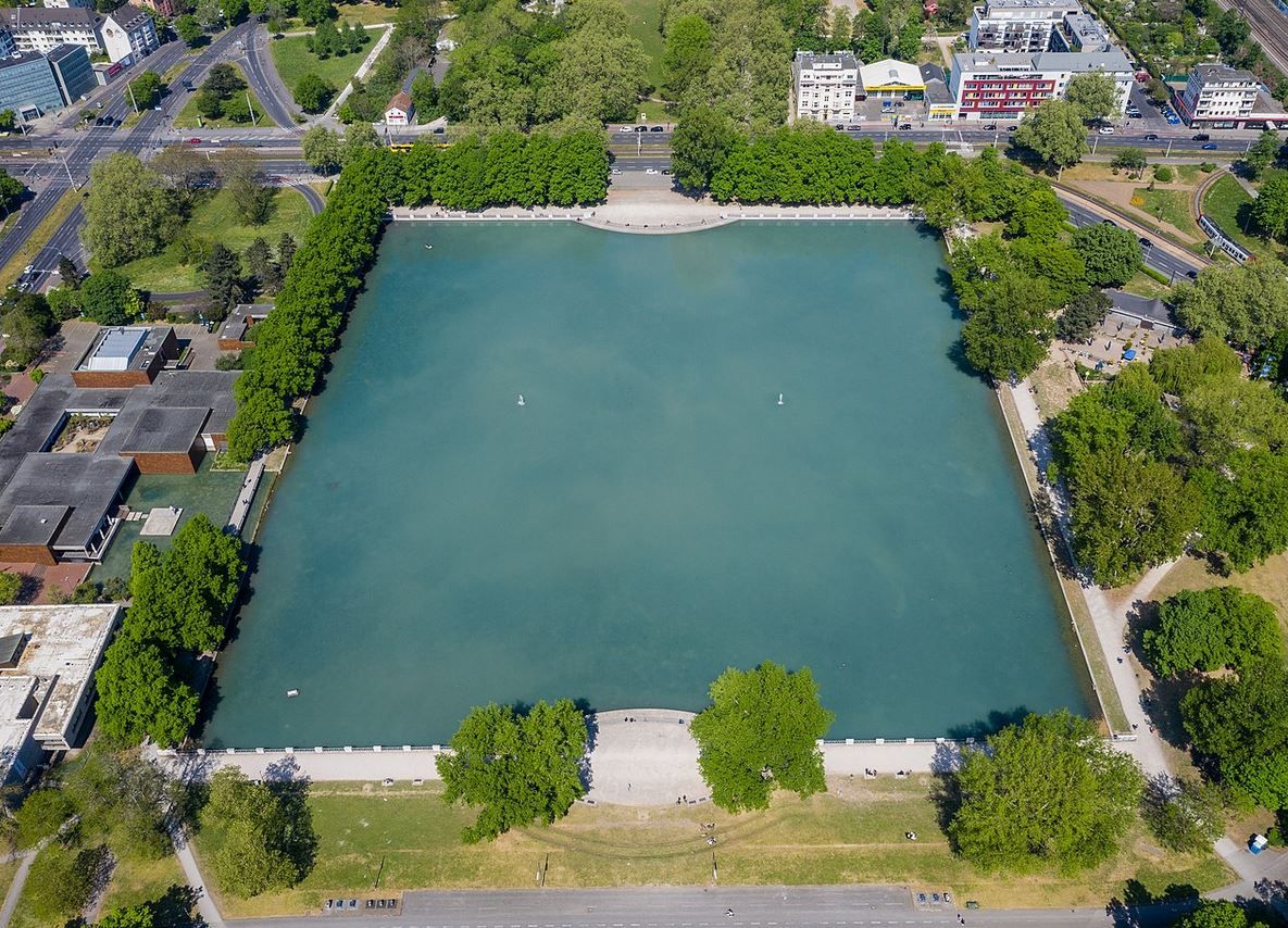 Aachener Weiher in der Nähe