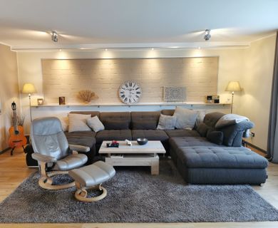 Einfamilienhaus mit Einliegerwohnung