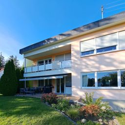 Ruhige Erdgeschoßwohnung mit Südterrasse und großem Gartenanteil