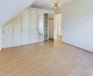 Schlafzimmer -2-