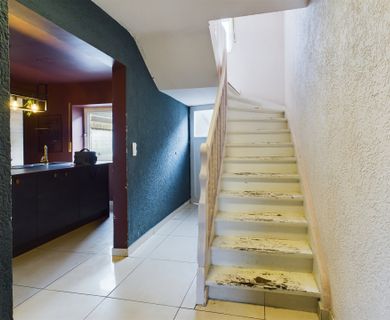 Flur -Haus 2-