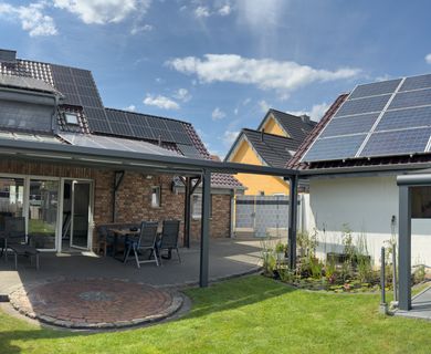 Renovierte Doppelhaushälfte in ruhiger Lage (Sackgasse)