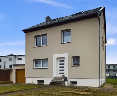 Schöne Verwandlung mit traumhaften Dachgeschoss!