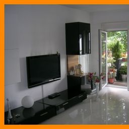4-Zimmer Wohnung in ruhiger Wohnlage. Sehr gepflegt und wunderschön.
**OHNE KÄUFERPROVISION**