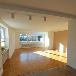 Ruhige Erdgeschoßwohnung mit Südterrasse und großem Gartenanteil