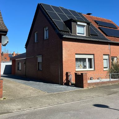 Doppelhaushälfte im Gronauer Westen – Ideal für eine kleine Familie