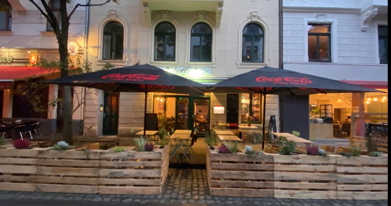 Strassenansicht Abends