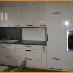 “ Schicke 2-Zimmer Wohnung incl. einer fast neuen Küche zu vermieten“