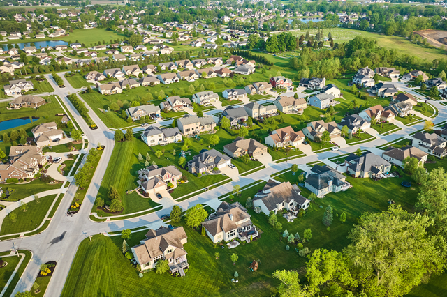 Wohnen im Mischgebiet: Was 2025 erlaubt ist – und was nicht