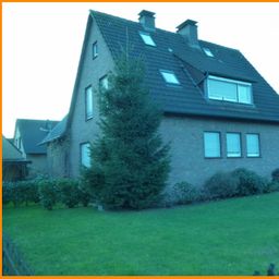 * schöne 3 Zimmer Wohnung mit Balkon *