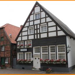 Historisches “ Schmuckstück “ im Altstadtkern mit Gaststätte !