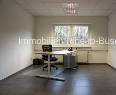 Starkes Duo: Büro
mit Lagerhalle im 
Rundum-Sorglos-Paket