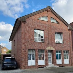 Wohnhaus in bester Lage mit viel Potenzial !!