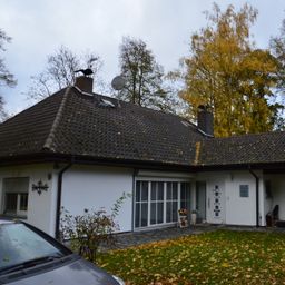 Exklusive Villa im Landhausstil nähe Alsfeld mit großen Garten, Wiese. Zwei Wohnungen! Neue Heizung!