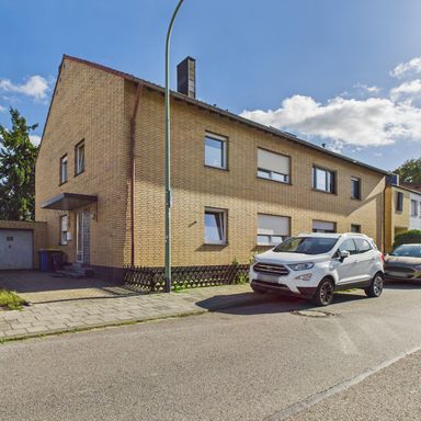 Vollvermietetes 3-Familienhaus in gefragter und ruhiger Wohnlage von Düren-Birkesdorf.