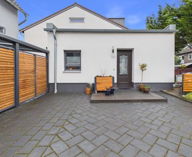 Tiny „Single-Bungalow“ in zentraler Lage von Düren-Birkesdorf!