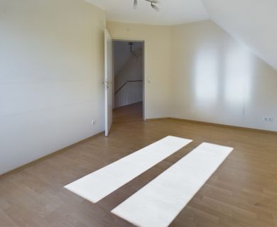 2. Kinderzimmer -2-