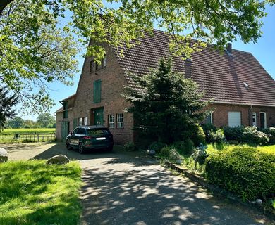 Resthof in malerischer Alleinlage auf 4,5 ha zu verkaufen