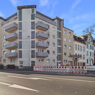 Eigentumswohnung mit zwei Einheiten – teilvermietet