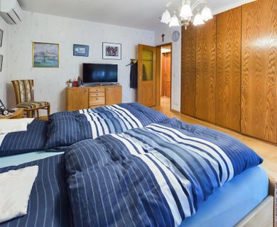 Schlafzimmer -2-