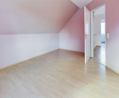 1. Kinderzimmer -2-
